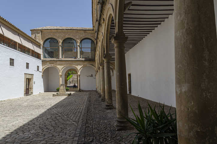 Jaén - Úbeda 056 - Hospital de Santiago.jpg
